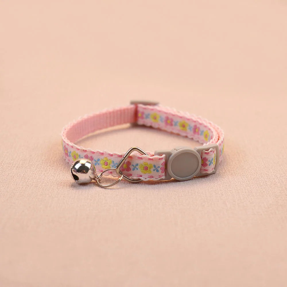 Hand Knitting Flower Pet Collar With Bell Colorful Retro Style Cat Collar Adjustable Safety Necklace For Puppy Cat Accessories