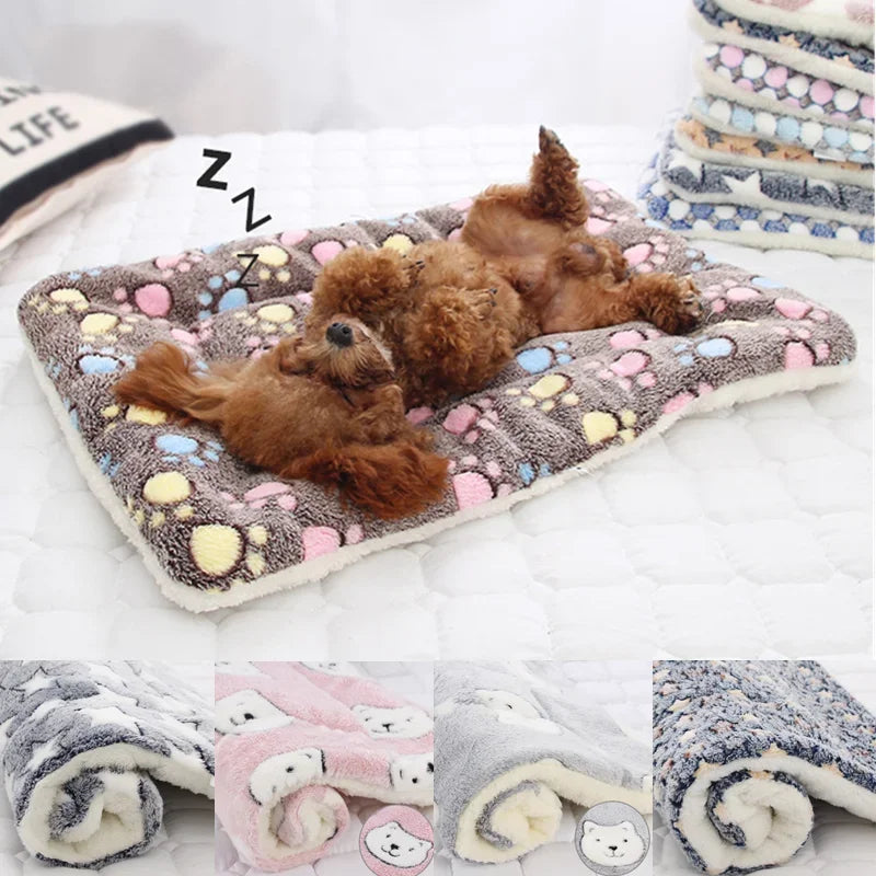 Soft Flannel Thickened Pet Blanket Dog Bed Mat for Puppy Cat Sofa Cushion Dog Beds Pets Keep Warm Sleeping Cover Dog Accessories