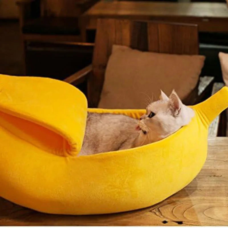 Banana Shaped Pet Bedding Comfortable Cat Nest Mat Winter Cushion Warm Soft Funny Kitten Sleeping Bag Cute Cozy Dog Accessories