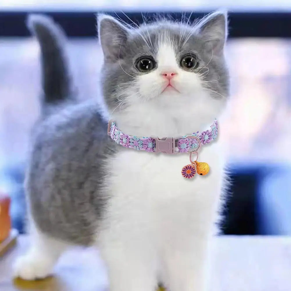 Fashion Rainbow Flower Cat Collar With Bell Kitten Puppy Necklace Adjustable Buckle Colorful Lace Kitten Collar Dog Accessories