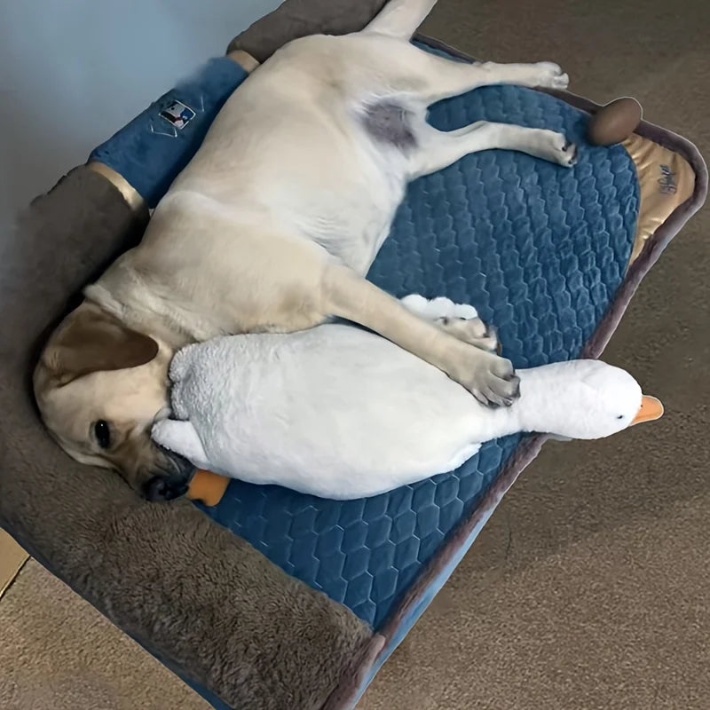 Large Plush White Duck Dog Toys Realistic Goose Design Dolls Suitable for Dogs Chew and Play Best Pet Supplies