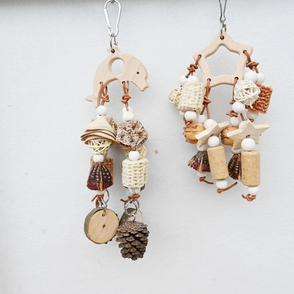 Bird Toys Chewing Toy Parrot Cage Bite Toy Corn Husks Color Wood Beads Entertainment Toys for Small and Medium Parrots Birds