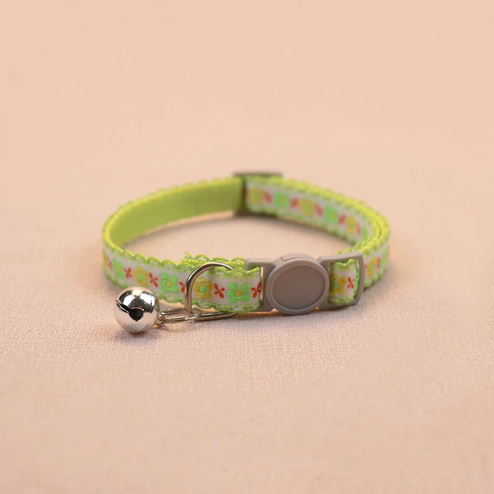 Hand Knitting Flower Pet Collar With Bell Colorful Retro Style Cat Collar Adjustable Safety Necklace For Puppy Cat Accessories