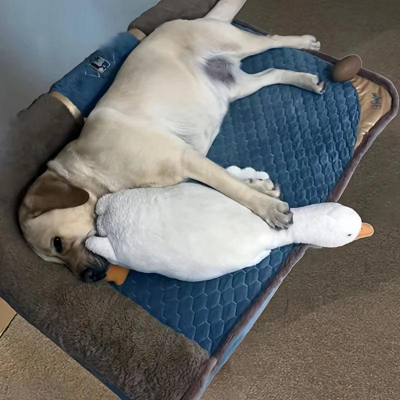 Large Plush White Duck Dog Toys Realistic Goose Design Dolls Suitable for Dogs Chew and Play Best Pet Supplies
