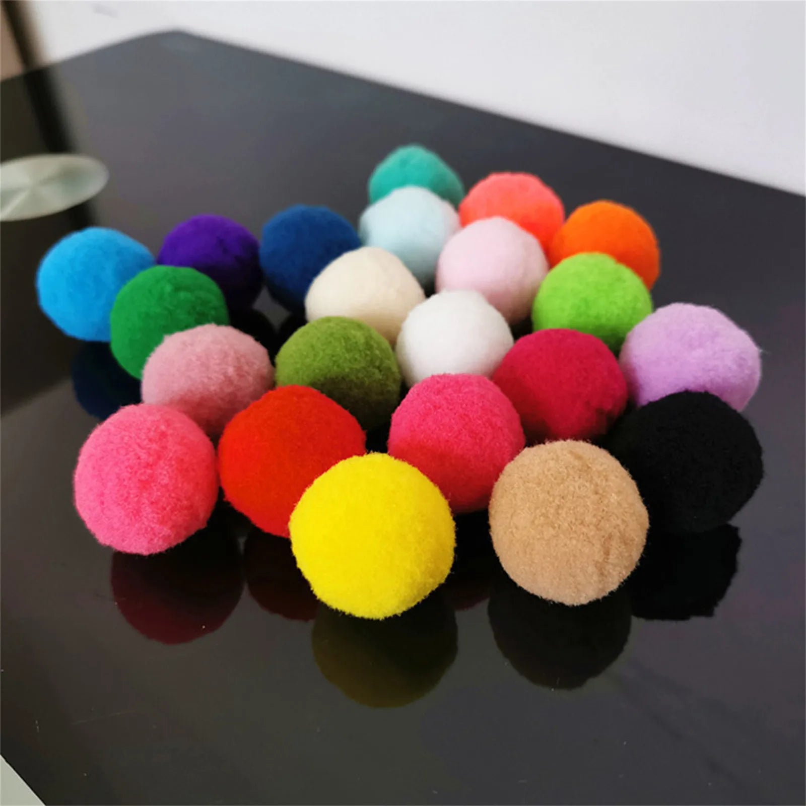 10/50/100 pcs Cute Funny Cat Toys Stretch Plush Ball Cat Toy Ball Creative Colorful Interactive Cat Pom Pom Cat Chew Toy
