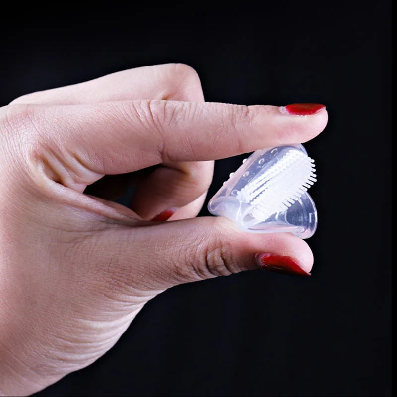 Pet Silicone Finger Cots Toothbrush Cats Dogs Brushing dog accessories Pet Teeth Oral Cleaning Products In Addition Perros