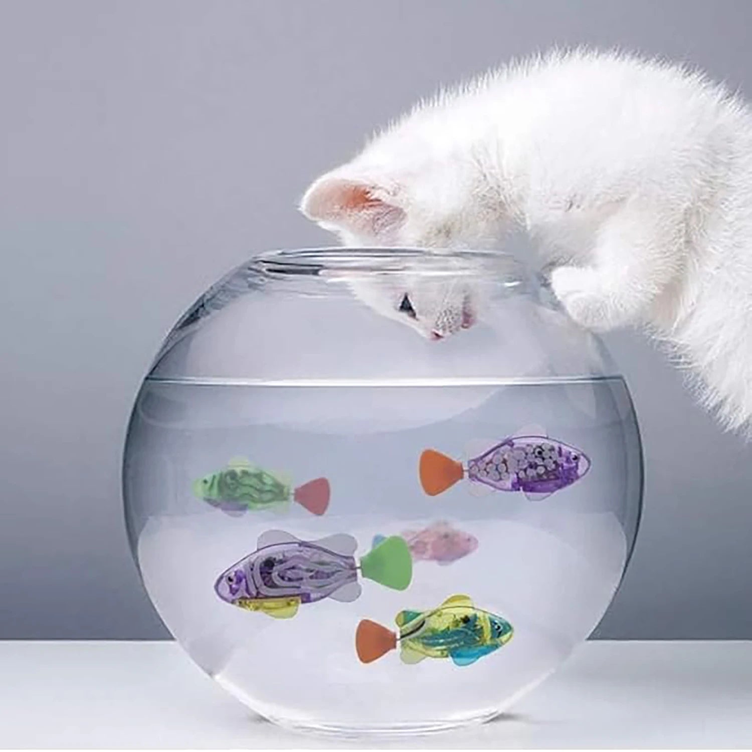 Swimming attracts pet fish, waterproof LED light toy fish, pet cat and dog toys, novel electronic fish