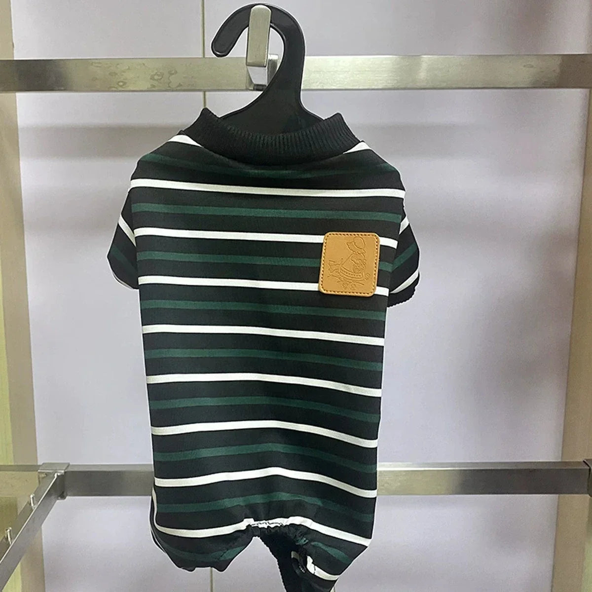 5pcs-Pets Dogs Cats Clothes Plastic Cute Paw Shape Hanger Dogs Clothes Storage Save Space Wardrobe Storage Rack Dog Accessories